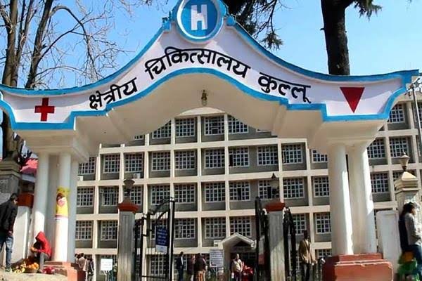 Corona in Kullu: कुल्लू में दर्ज हुआ पहला कोरोना पॉजिटिव मामला